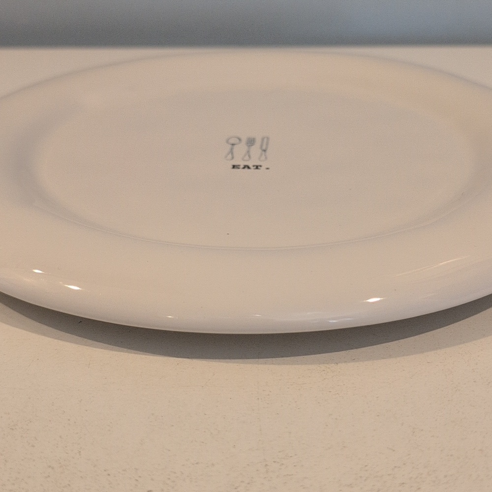 Rae Dunn "EAT" Icon Ceramic Off White Dinner Plate 2018 Collection - Picture 6 of 12